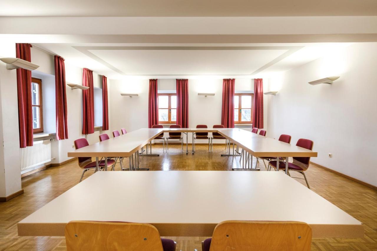 Hostel Jugendherberge Regensburg *